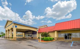 Econo Lodge Inn & Suites Triadelphia Wheeling Triadelphia Wv